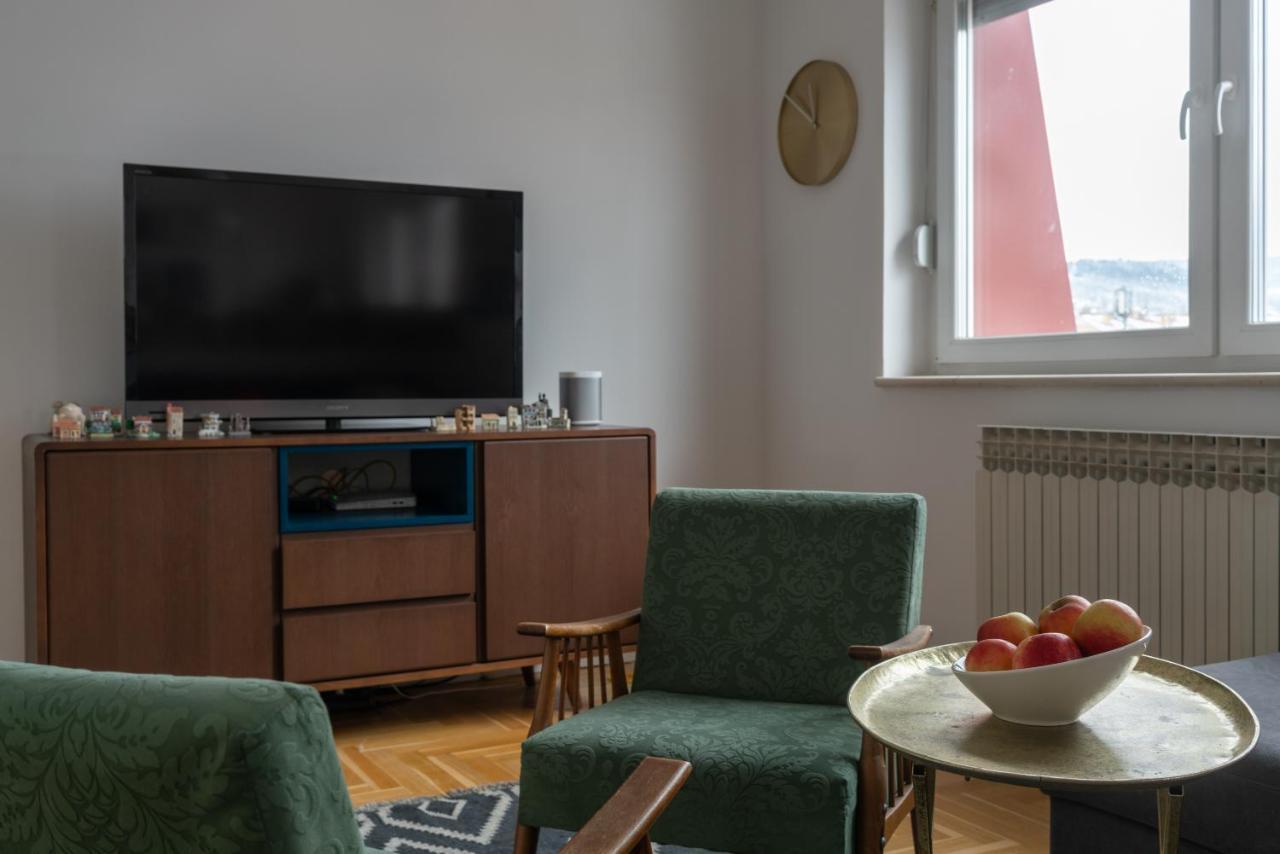 Oz Apartment Sarajevo - Amazing View - 5 Min. From Center Dış mekan fotoğraf